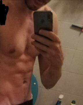 Public Photo of Hotboy89x